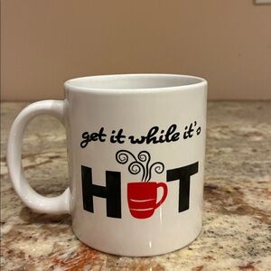 NWT- Royal Norfolk Greenbrier International 
MUG/TASSE - 12 oz